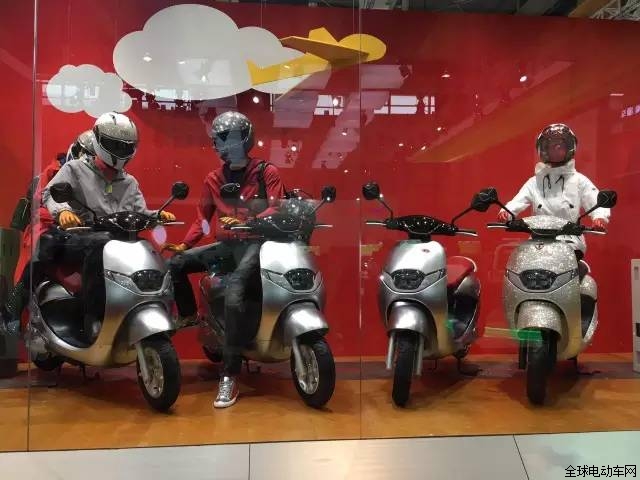 台铃新款电动车，驾驭变化，自信之路启程