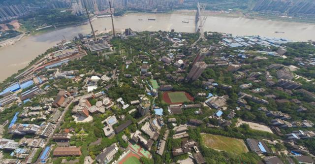 大渡口滨江路科技升级引领未来生活潮流，重塑滨江体验新篇章