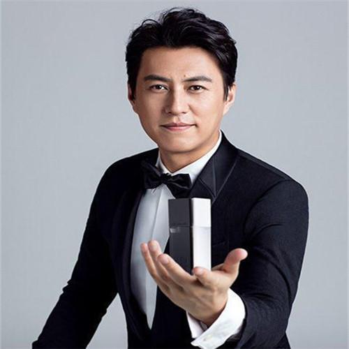 外科风云演员的成长之路，变化、学习与自信的力量