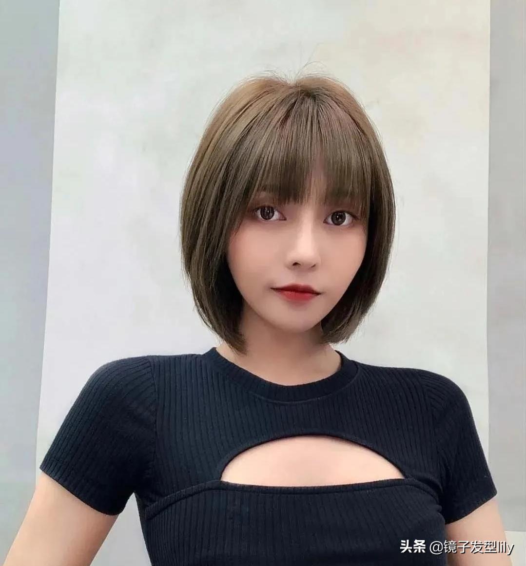 最新时尚发型大揭秘，引领潮流的发型设计与变化