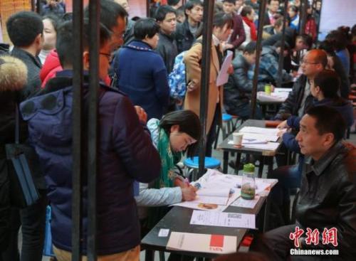 武汉人才网最新招聘会聚焦行业精英，共筑未来梦想盛会