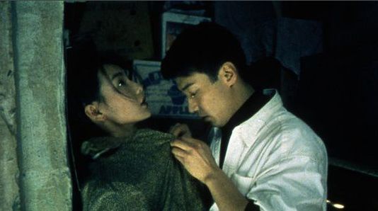 远离色情内容，香港床戏电影并非合法途径，请遵守法律和道德准则。
