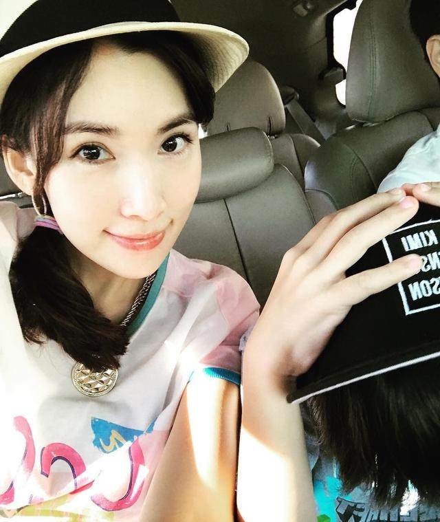 陈若仪微博更新揭秘，高科技新品引领未来生活新篇章！