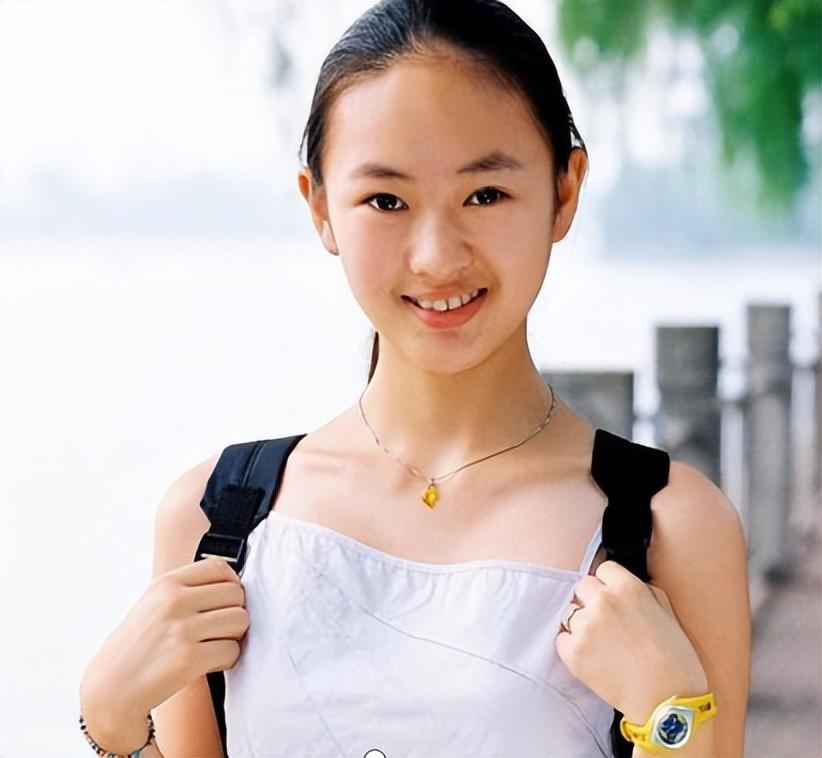 童媱演员，演艺之路的璀璨新星闪耀之旅