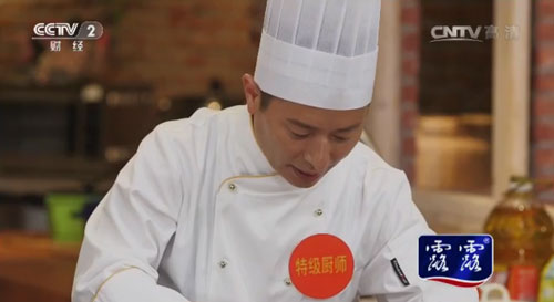 小巷中的美食秘境，揭秘大厨明星的魅力之旅
