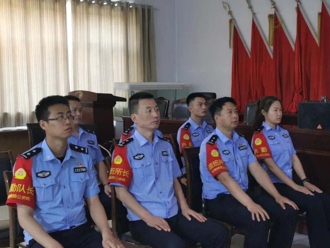电影蓝，银幕上的蓝色魅力探索