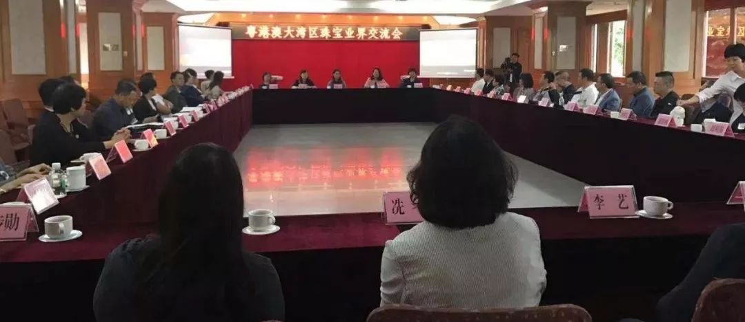 美的集团最新动态，小巷中的隐藏瑰宝揭秘