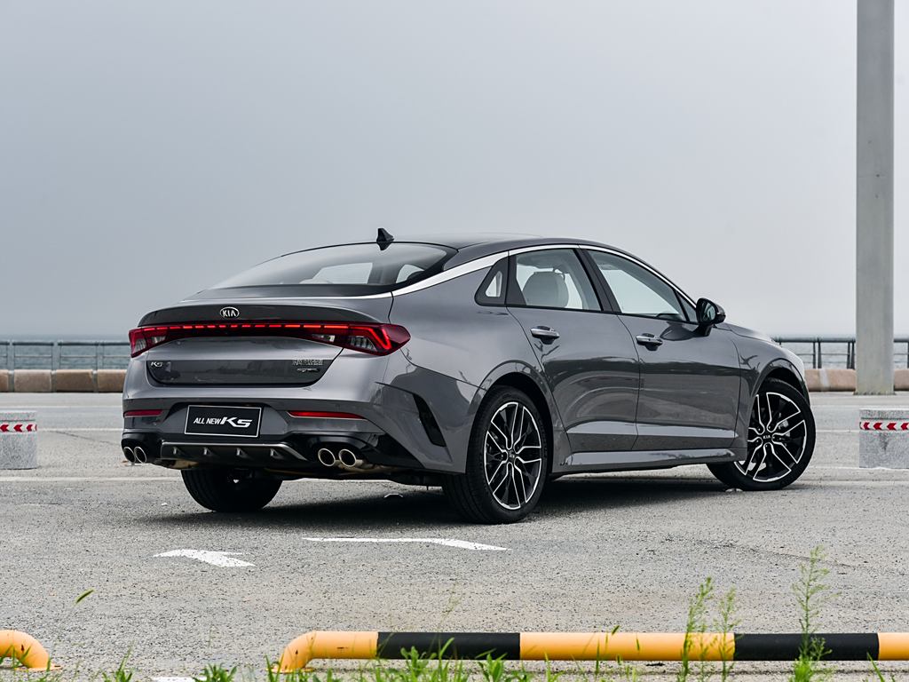 最新款K5轿车，潮流引领者的新标杆