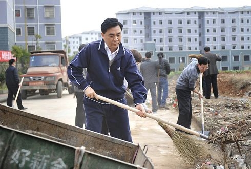 李安泽最新消息新闻综述